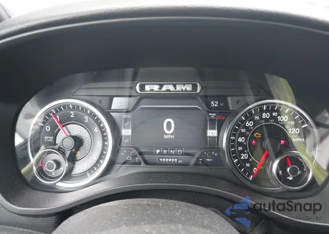 2019 Ram 1500 Big Horn/Lone Star 4X4 5'7 Box z USA, uszkodzony, nr VIN 1C6SRFFT1KN896082